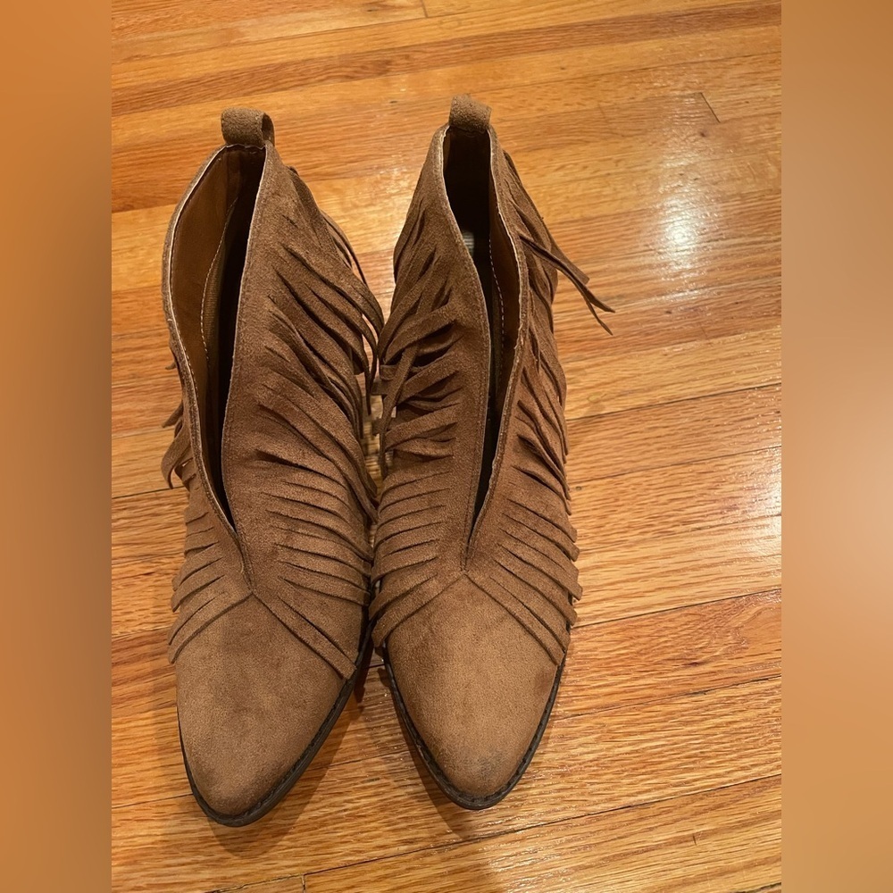 Coconuts by Matisse Fringe Suede Ankle Boots - Brown Sz 8